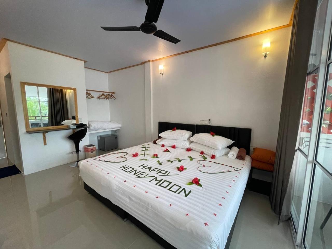 Dacha Thoddoo White Sand Exterior foto
