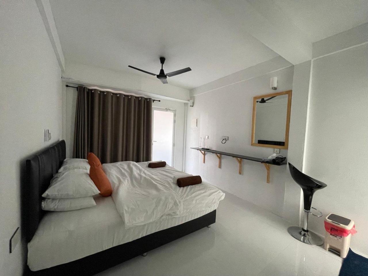 Dacha Thoddoo White Sand Exterior foto
