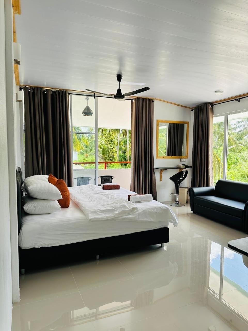 Dacha Thoddoo White Sand Exterior foto